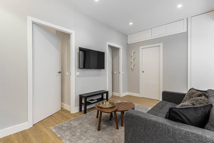 Waou Essence III La Latina gallery image 4