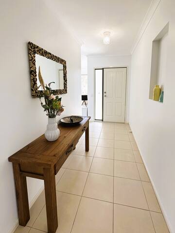 Lovely 5BRM house, BBQ/café/Wi-Fi gallery image 4