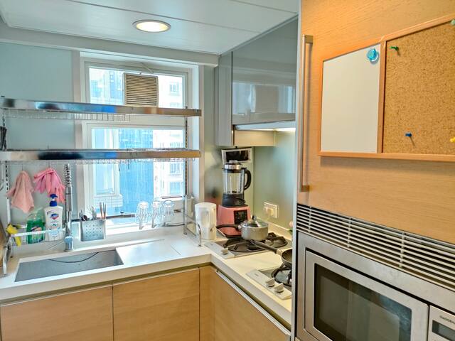 3BR fancy apt Soho Hollywood Rd gallery image 5