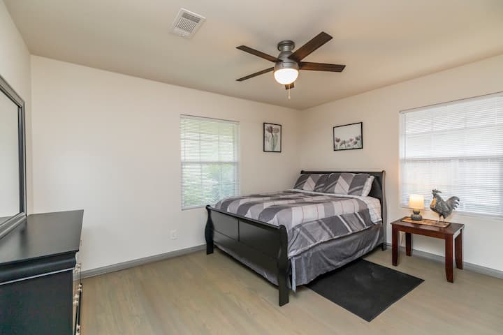 غرفة النوم 2