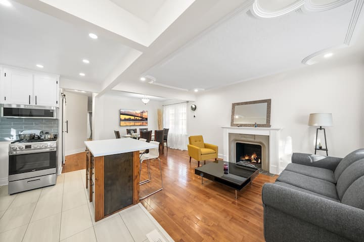 Beautiful Leaside House