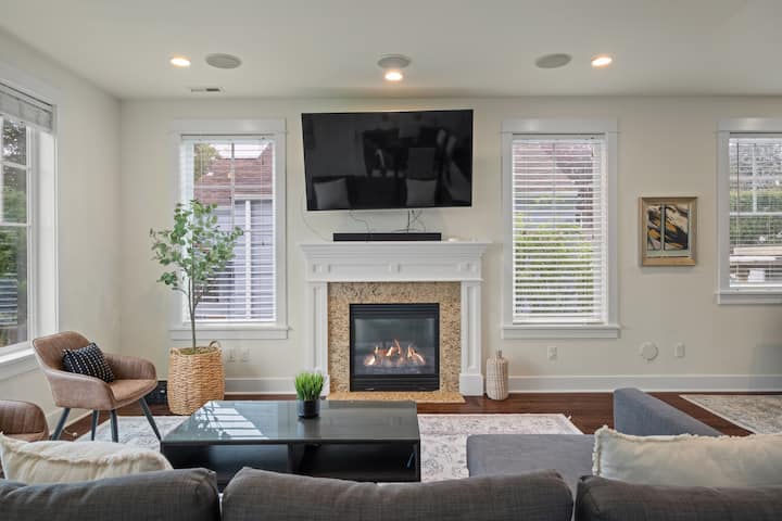 Spacious Seward Park Home For 8! - Seattle