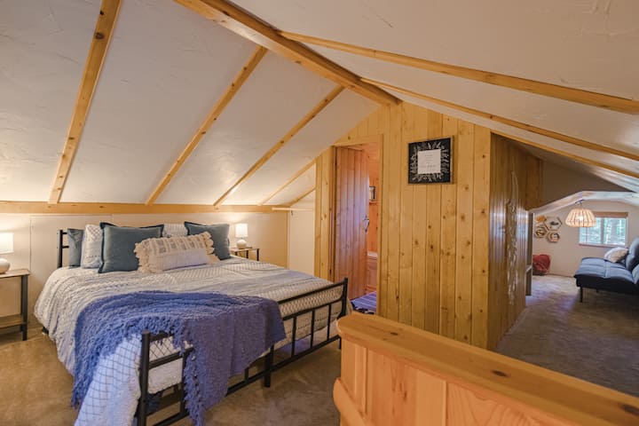 Upstairs bedroom
