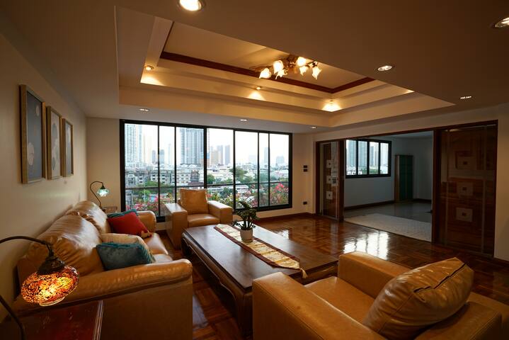 Rooftop Paradise & Koi Pond-6BR Hideaway@Icon Siam gallery image 4