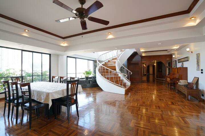 Rooftop Paradise & Koi Pond-6BR Hideaway@Icon Siam gallery image 2