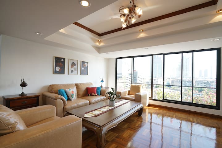 Rooftop Paradise & Koi Pond-6BR Hideaway@Icon Siam