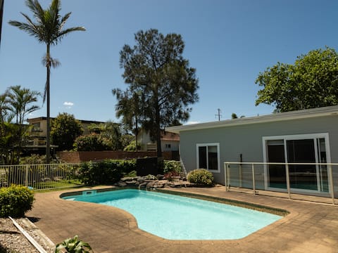 Top Airbnb: Lakeside B&B in Wollongong City Council