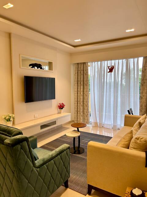 Good Stay 2 BHK Aesthetic Apartment with Pool 101