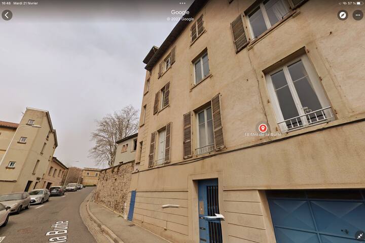 Chambres, maison sur jardin