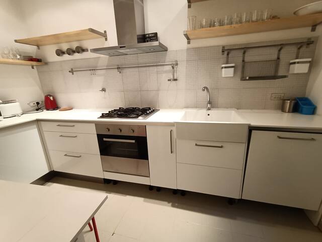 Appartamento 27 Aprile, 2P gallery image 2