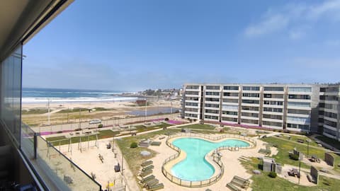 Top performing Airbnb: Oceanfront apartment. 3 bedrooms 2 bathrooms in La Ligua