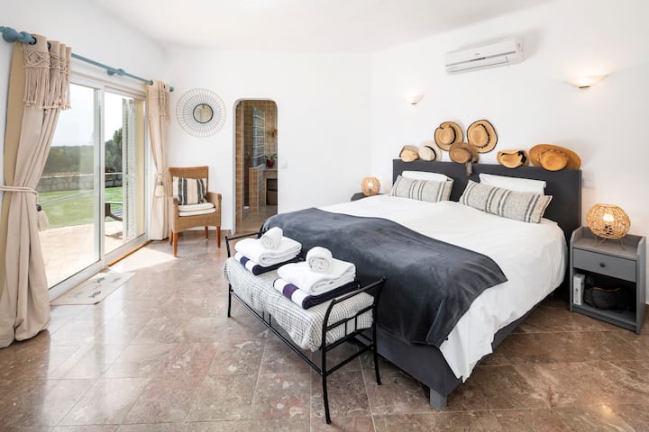 غرفة النوم 1