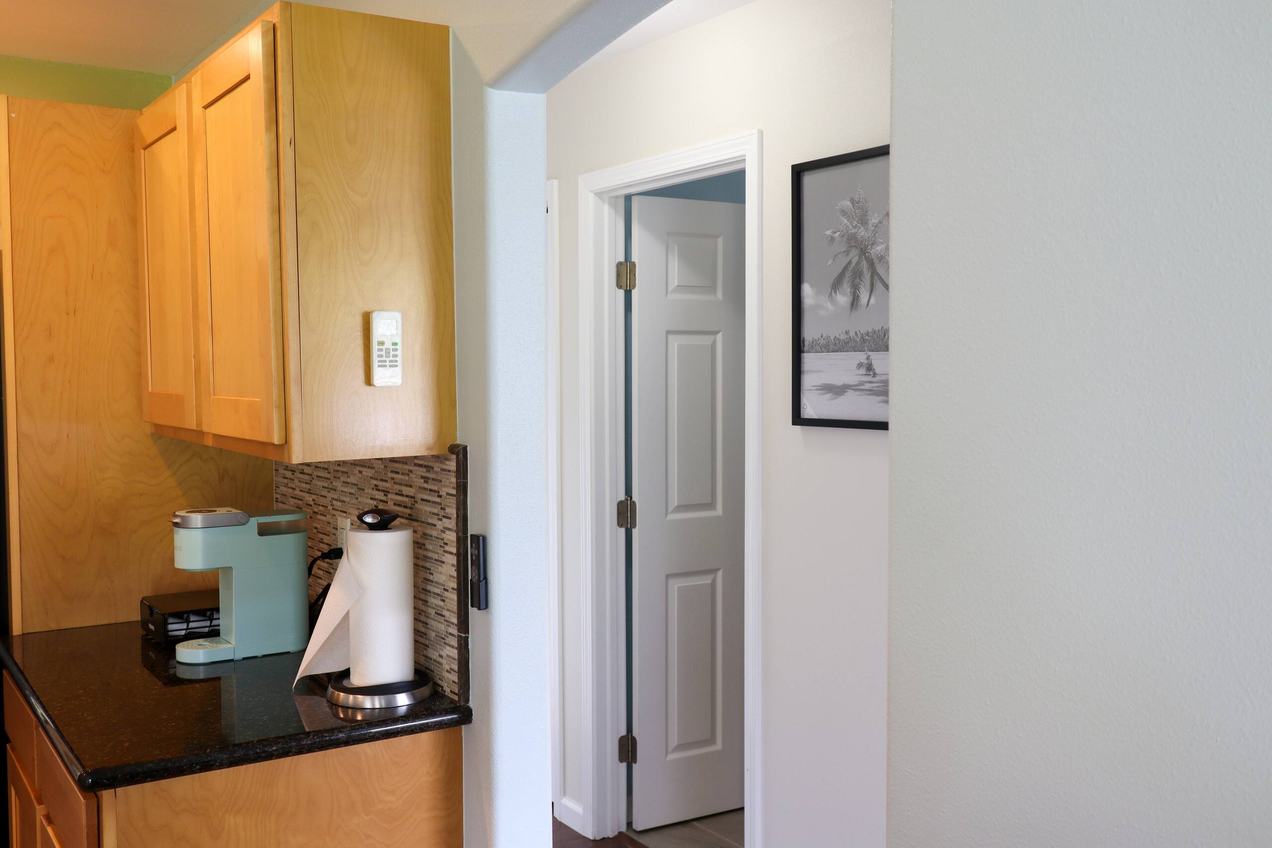 Home in Keaau · ★5.0 · 3 bedrooms · 4 beds · 2 private baths - Photo 9