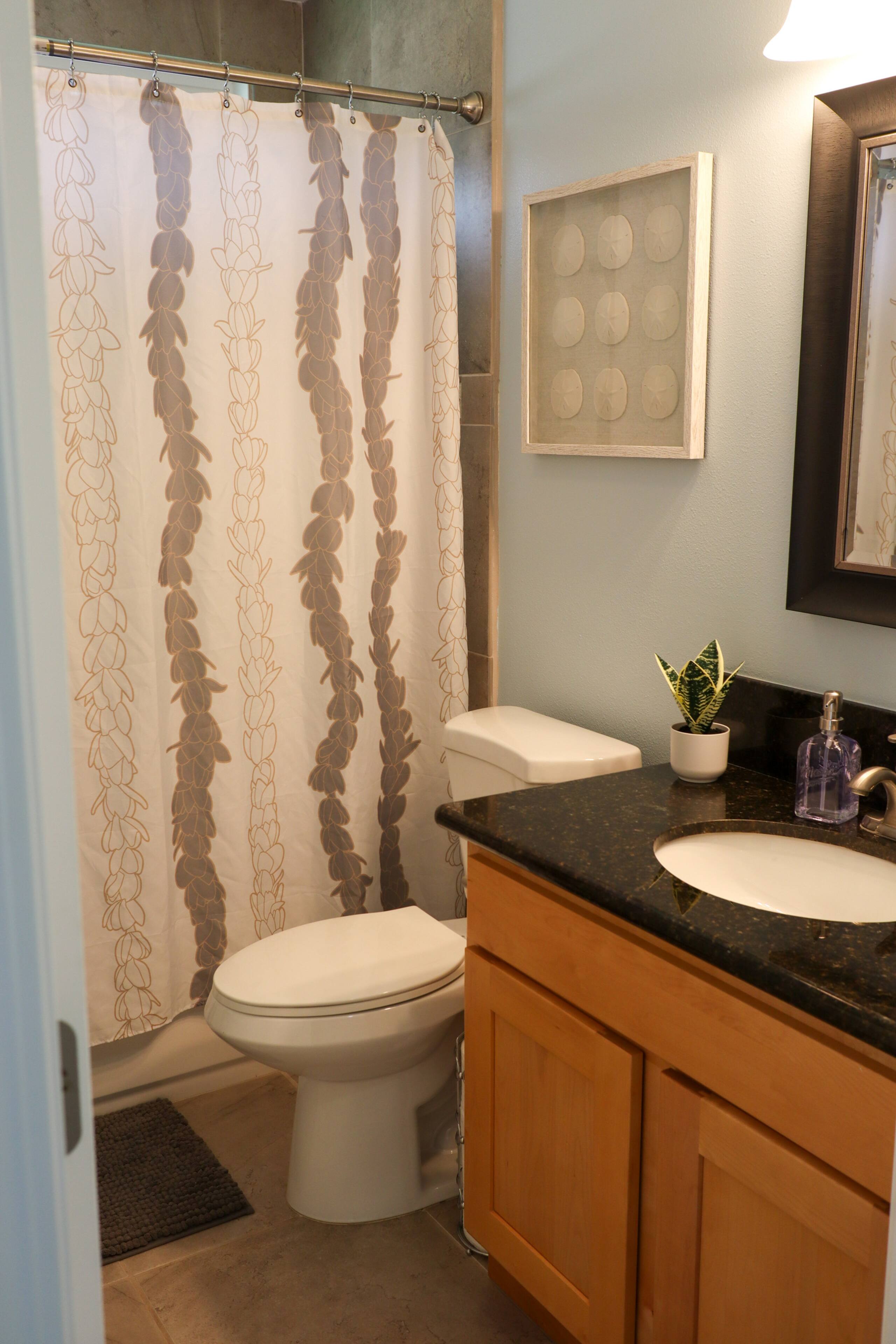 Home in Keaau · ★5.0 · 3 bedrooms · 4 beds · 2 private baths - Photo 20