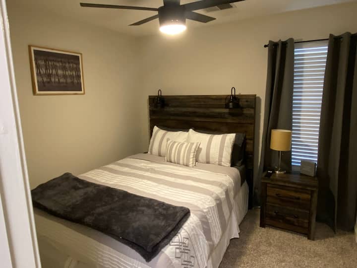 غرفة النوم 2