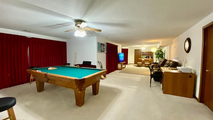Entire Large Basement 3 Bedrooms - Lincoln, NE