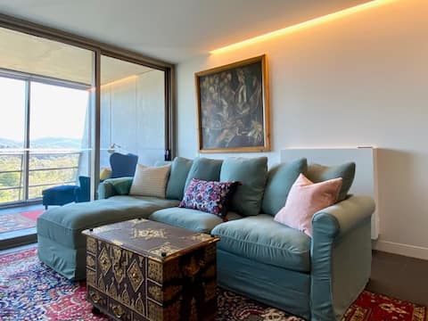 Top Airbnb: Elegant Canberra Oasis in the Nishi Building in City