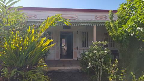 Kaz Cyatheas - Charming Creole House