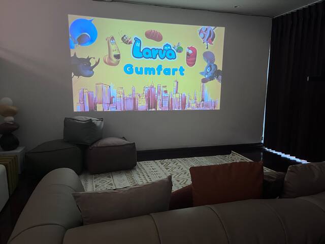 4 Bedroom, 5 Bath Villa/One Bangkok/Free Parking gallery image 5