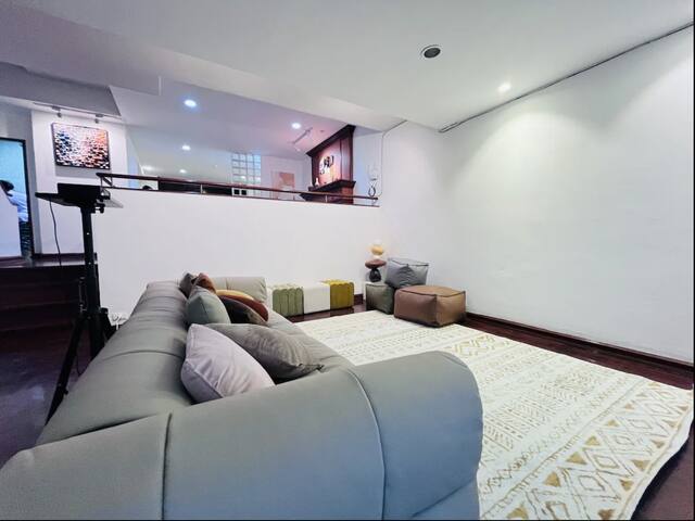 4 Bedroom, 5 Bath Villa/One Bangkok/Free Parking gallery image 4