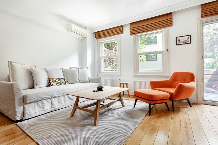 Three Bedroom w. Terrace in Galata (T3) gallery image 3