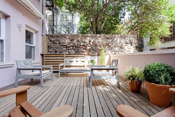 Three Bedroom w. Terrace in Galata (T3) gallery image 2