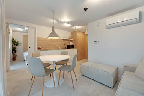 Garden View Apartment by Grand Apartments