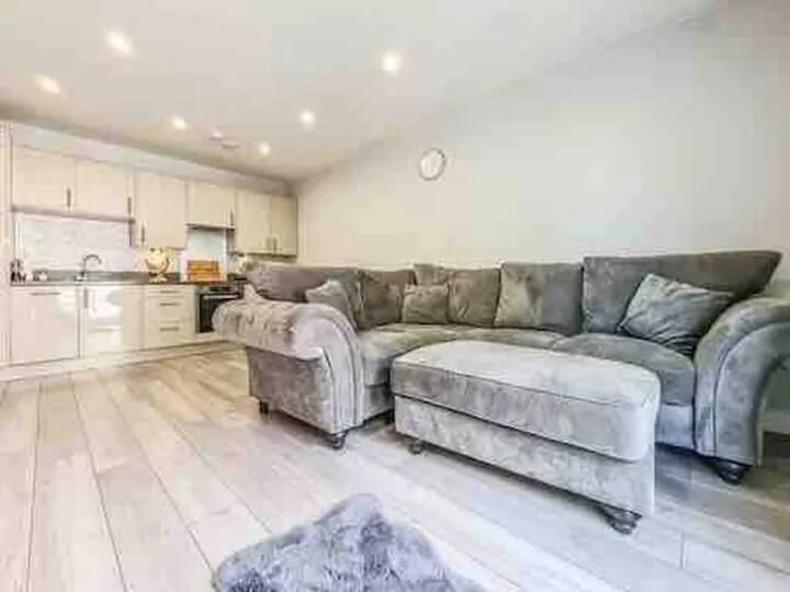 Beach Apartment Apartments for Rent in SouthendonSea, England, United Kingdom Airbnb