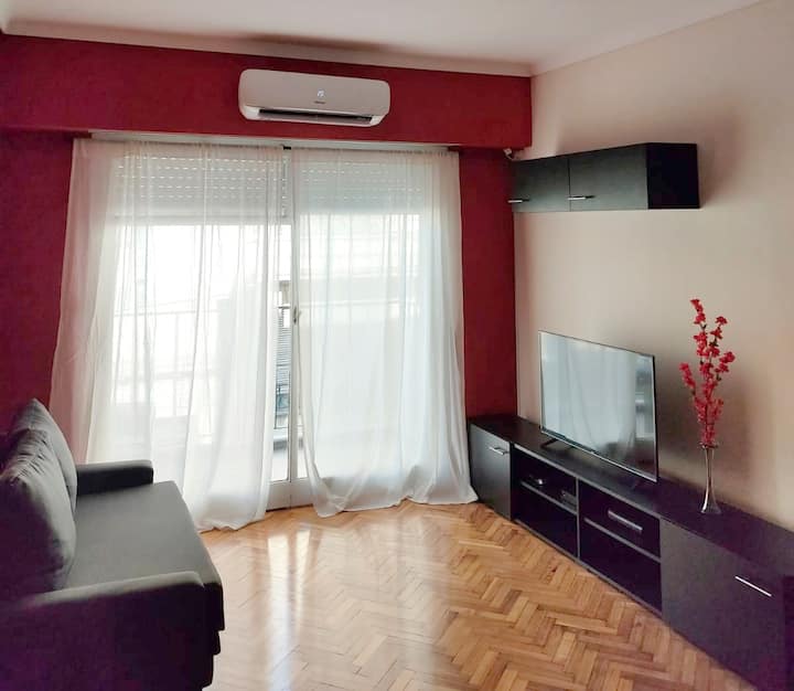 Two-bedroom apartment in Monserrat