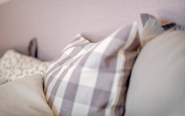 Private Seaside House in Syros gallery image 5