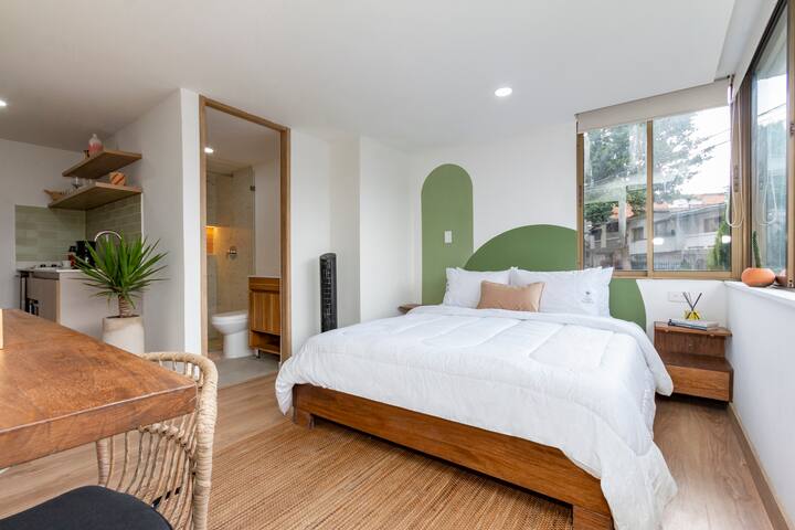 Casa Clarita managed Airbnb listing 1