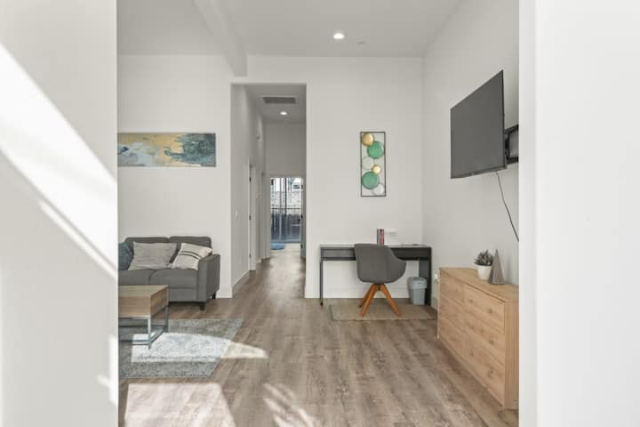 Charming Oakland Home - Oakland, CA