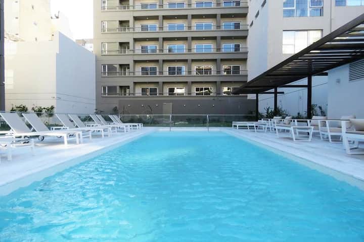 Studio com piscina em Villa Crespo