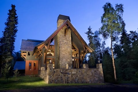 Moose Home at Kenai Riverside