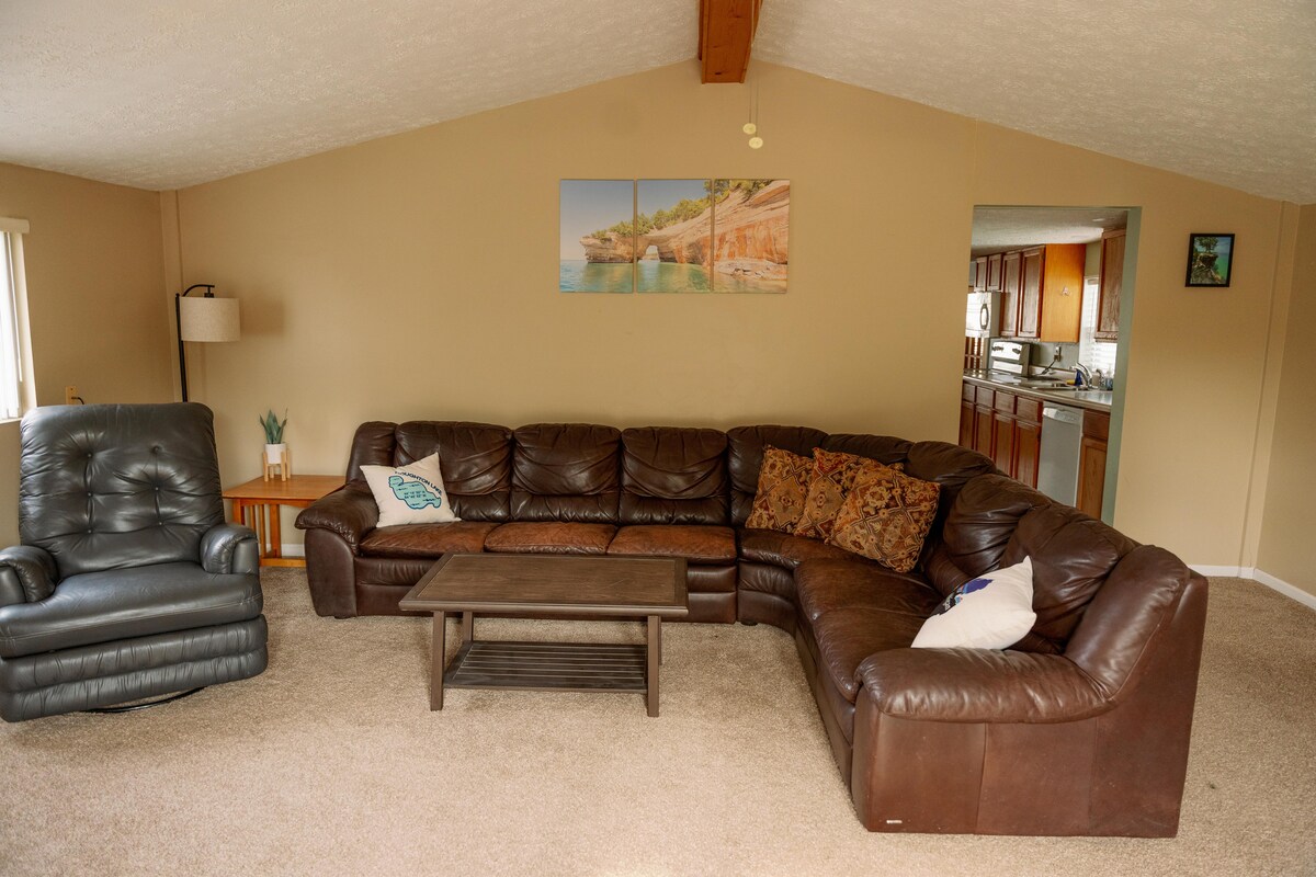 2 ห้องนั่งเล่น