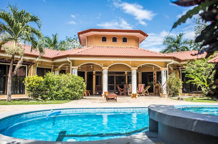 The Casa Pacifica Property — 6 bedroom vacation rental in Nicoya