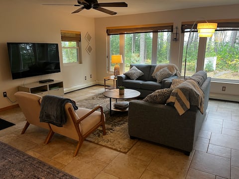 4 Seasons Superior Beach House