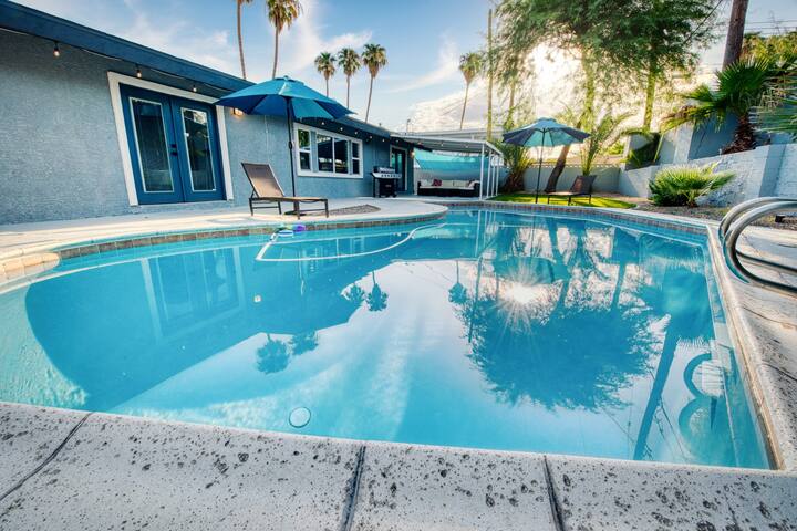 Chef’s Kitchen, Lux Retreat Pool, Near Strip, gallery image 5