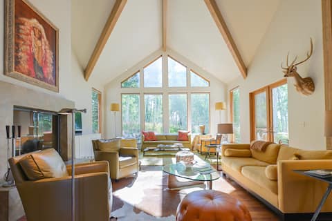 Contemporary Mountain House
