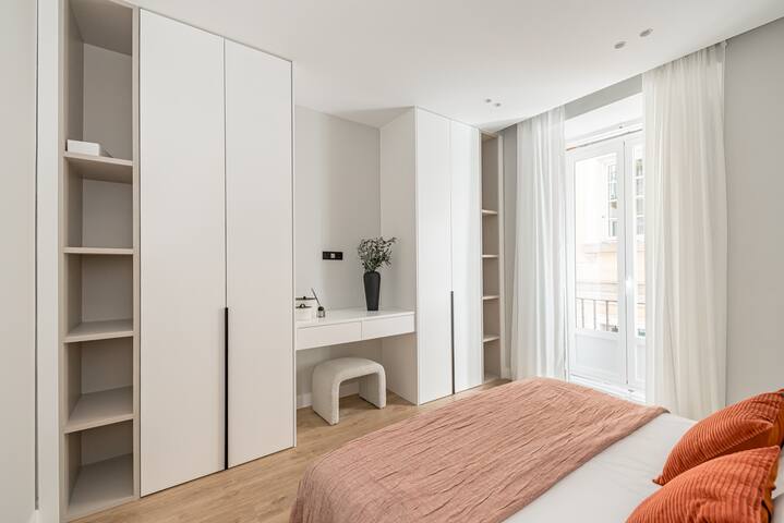 Centro XIII 2BR 2BH gallery image 2