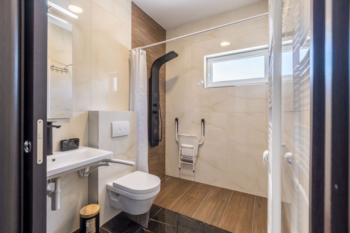 villa sky · Villa Sky D Omiš 10 people, luxury villa