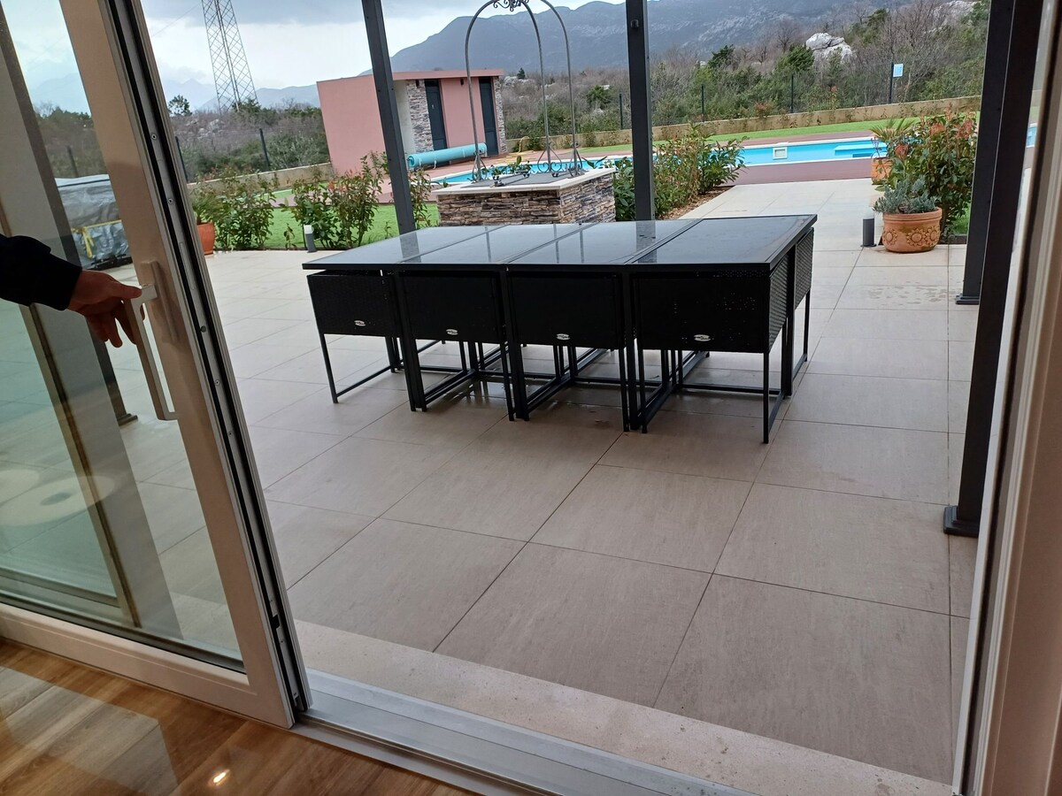 villa sky · Villa Sky D Omiš 10 people, luxury villa