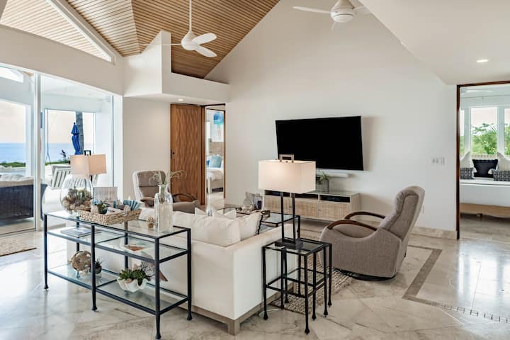 modern bungalow with tropical design influences