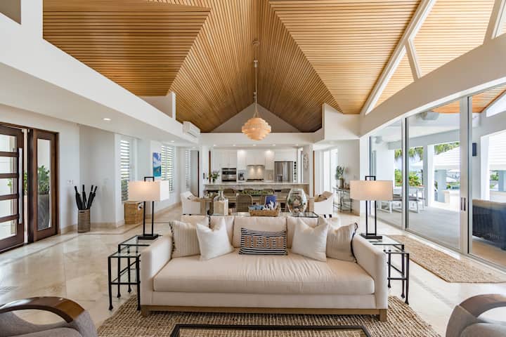 modern bungalow with tropical design influences