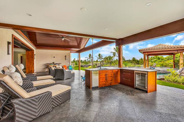 The Blue Lagoon gallery image 2