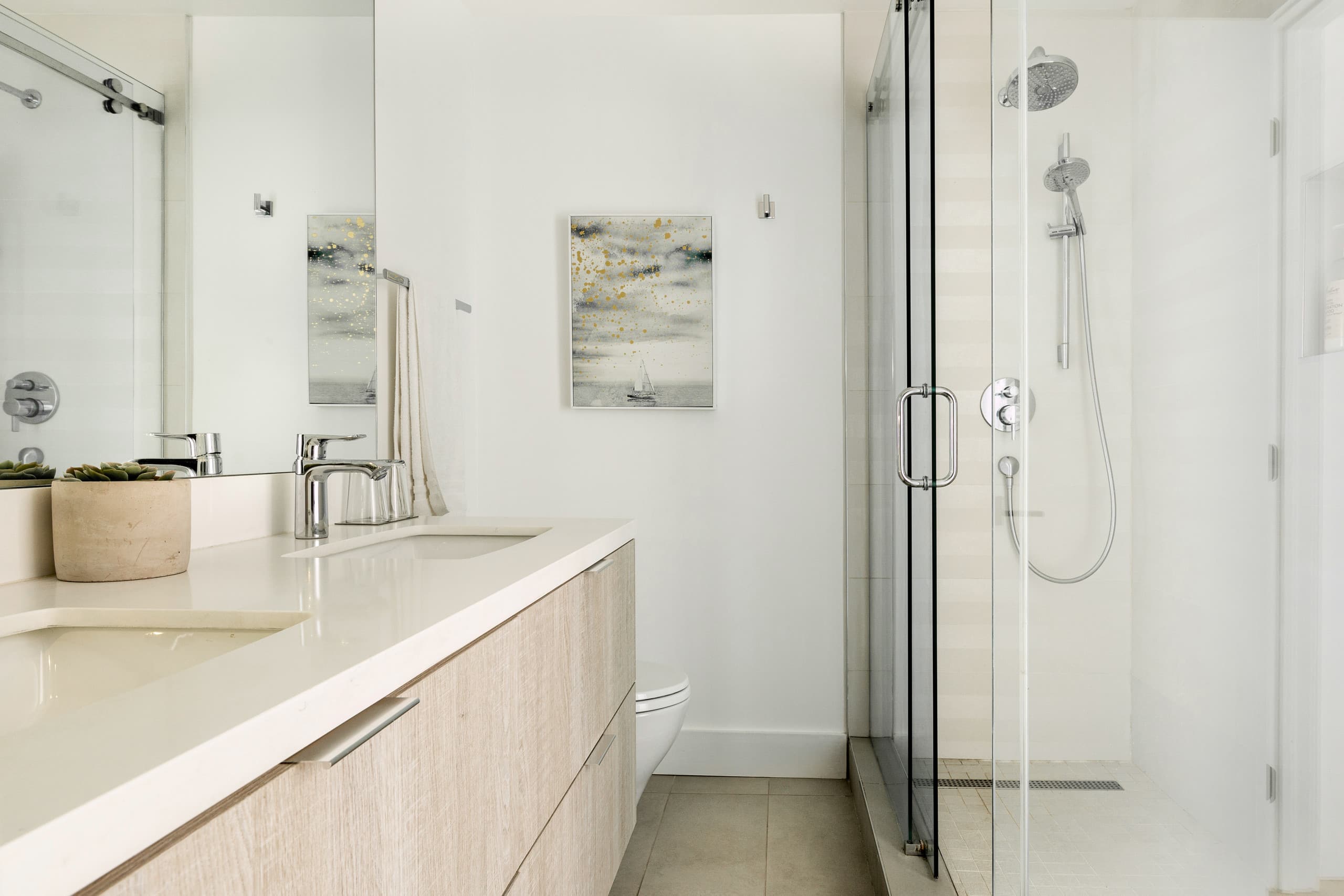 Villa in San Francisco · ★4.6 · 5 bedrooms · 6 beds · 3 baths - Image 21