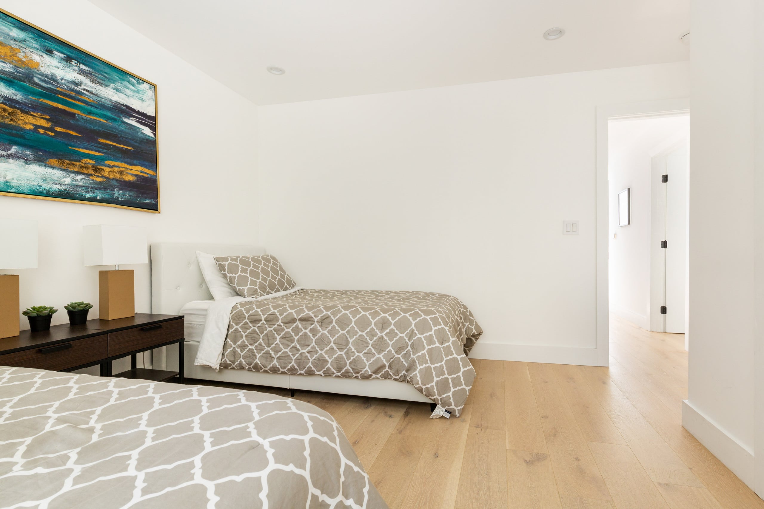 Villa in San Francisco · ★4.6 · 5 bedrooms · 6 beds · 3 baths - Image 20