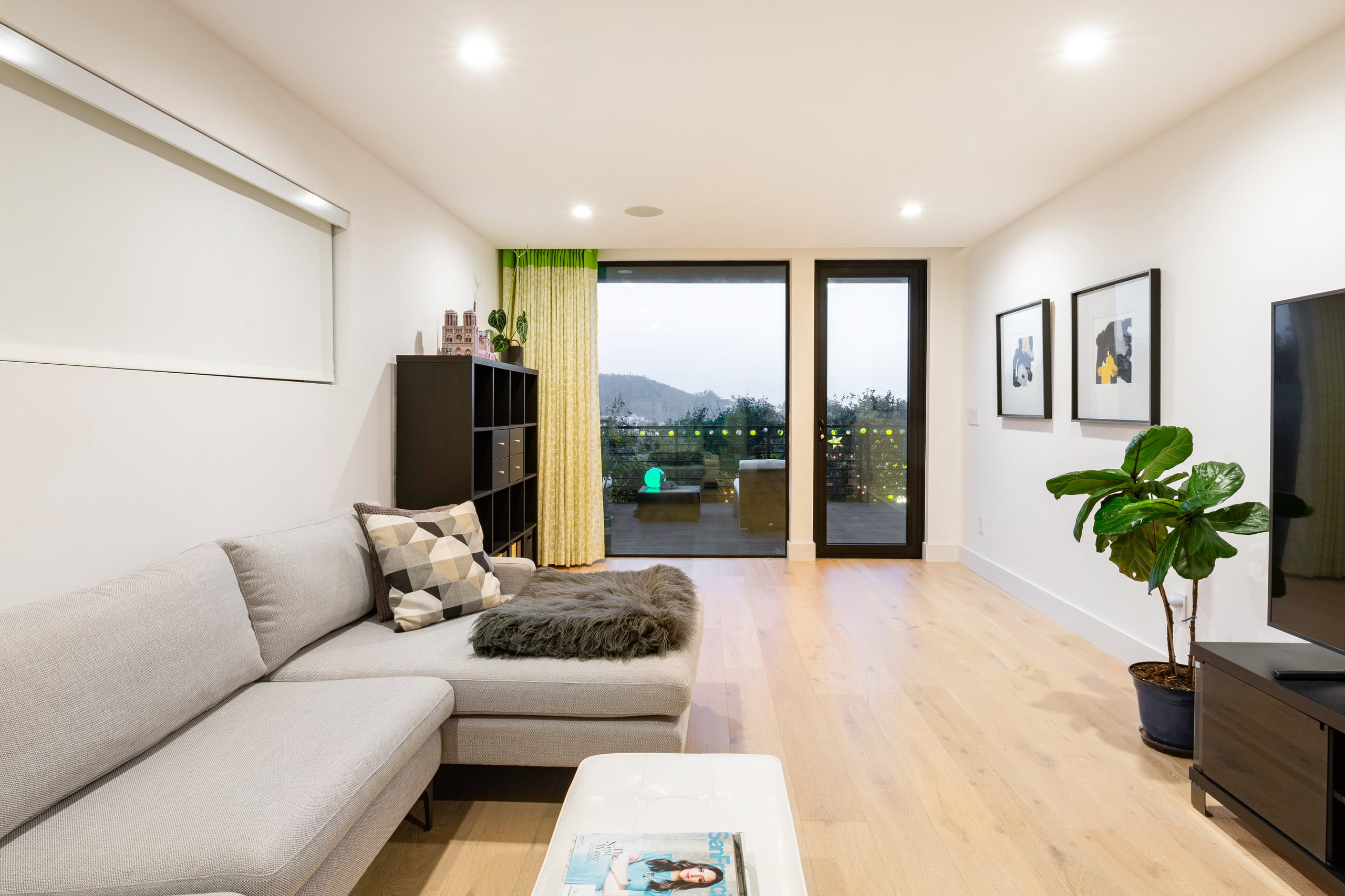Villa in San Francisco · ★4.6 · 5 bedrooms · 6 beds · 3 baths - Image 25