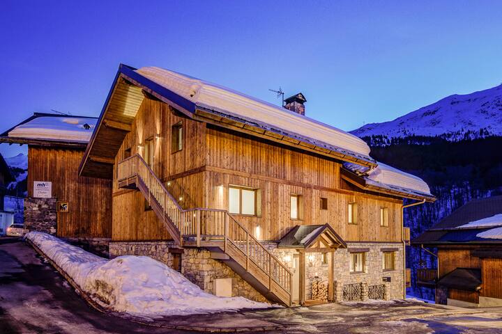 Chalet Lightbowne