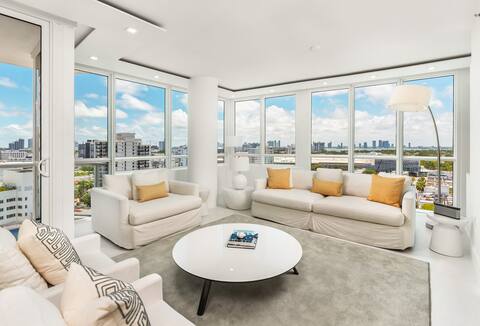 Oceanview Private Condo at The Setai -190102